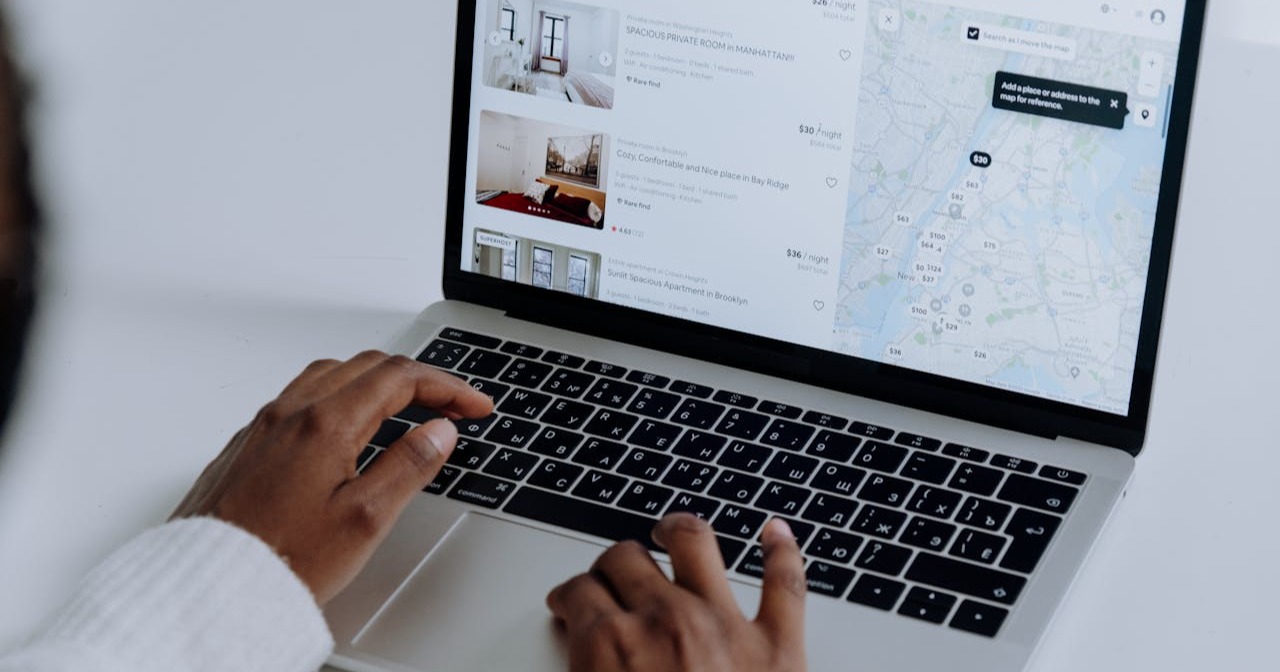 Livret d'accueil digital : pourquoi et comment passer au numérique en 2025
